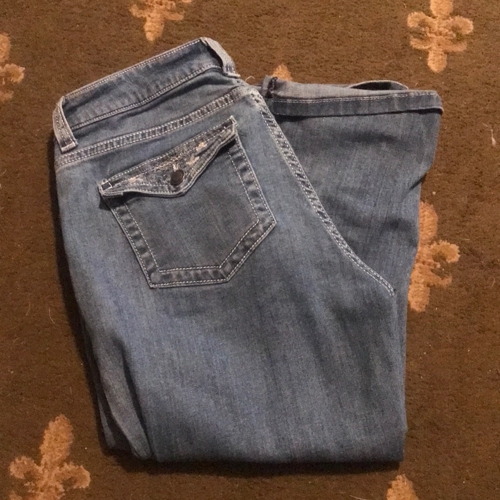 Capris